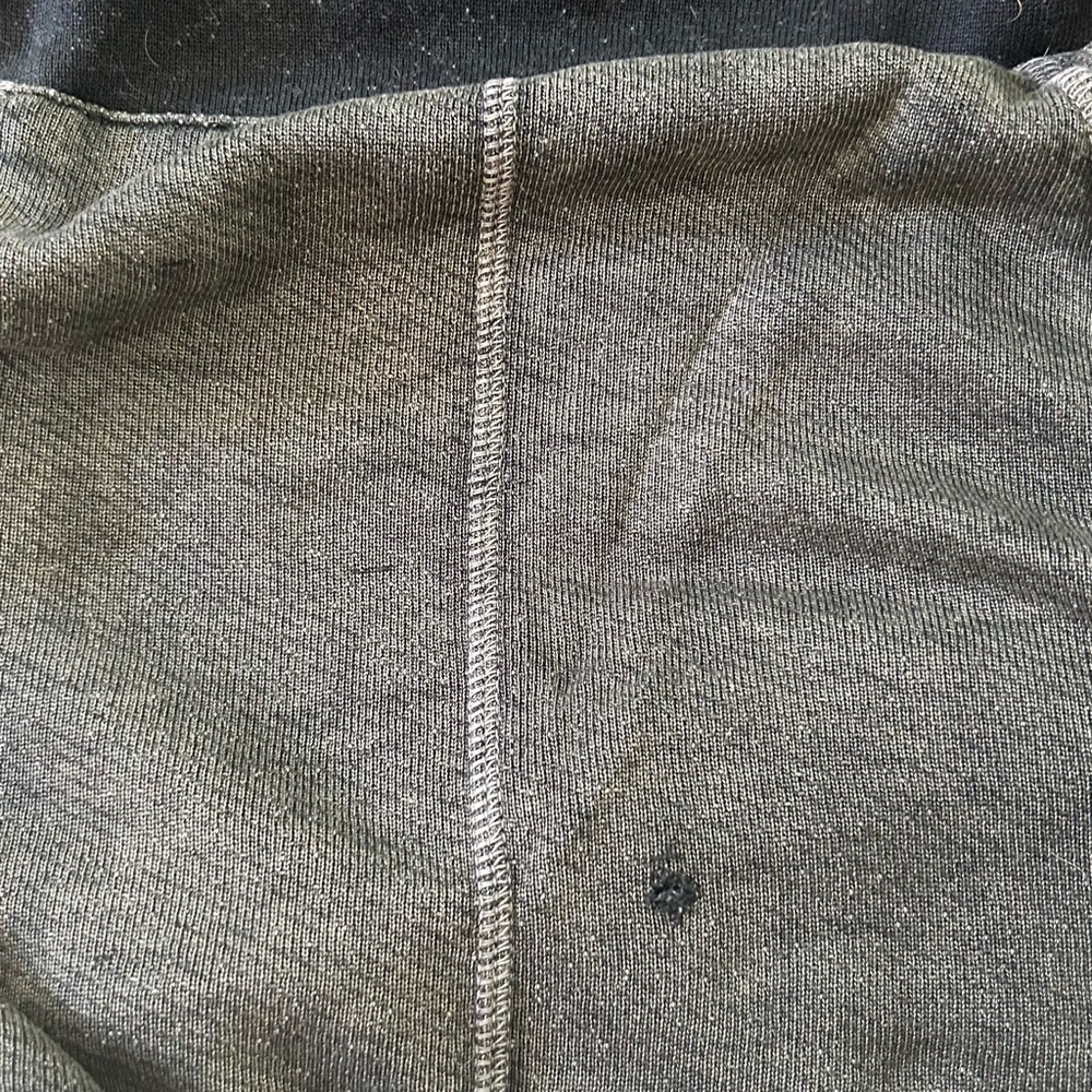 Free city indigo distress wash hoodie - Picture 4 of 4